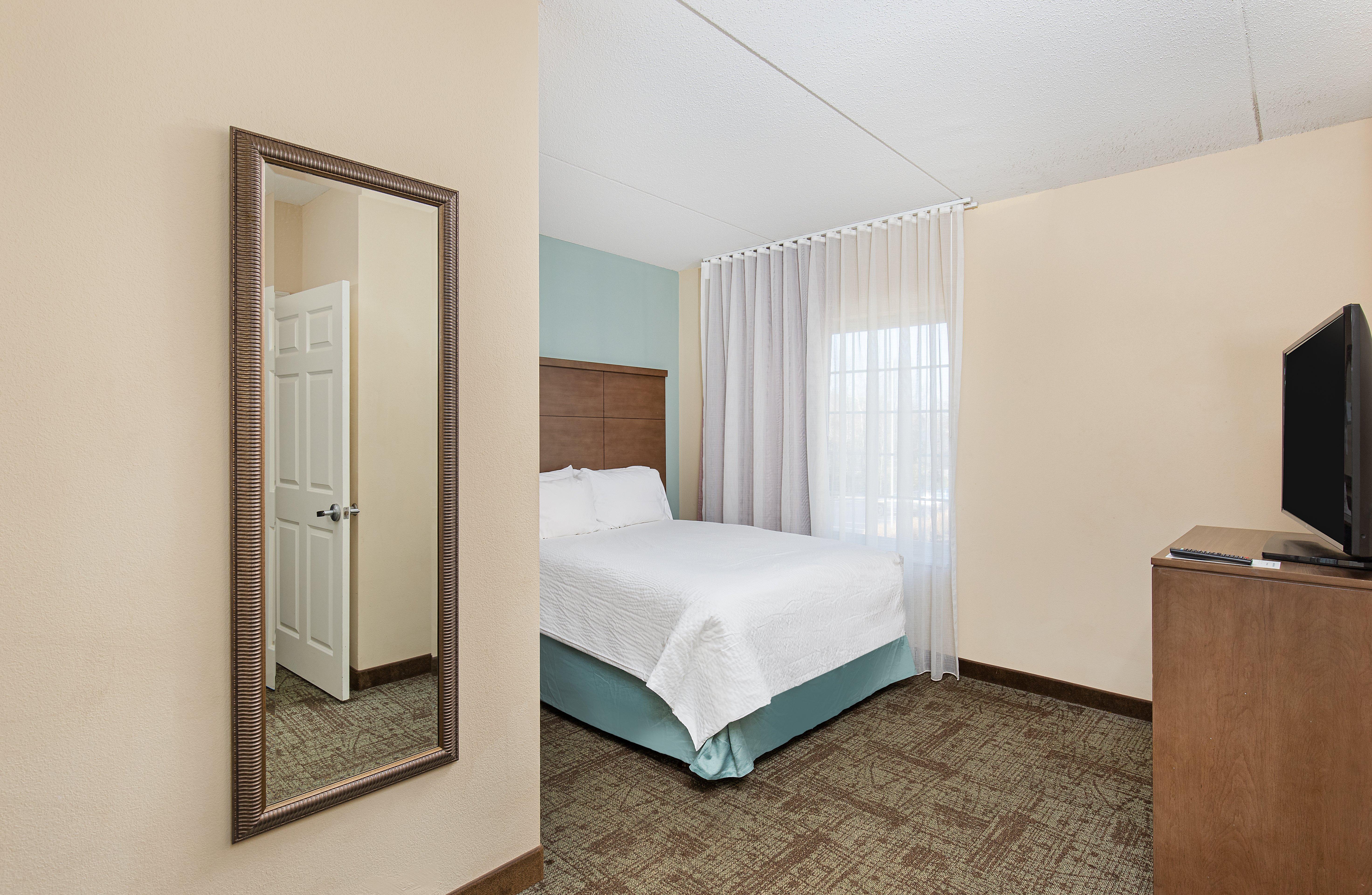 staybridge suites oak ridge by ihg