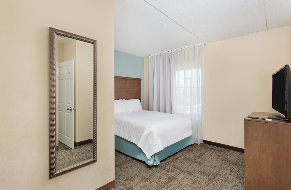 staybridge suites oak ridge by ihg