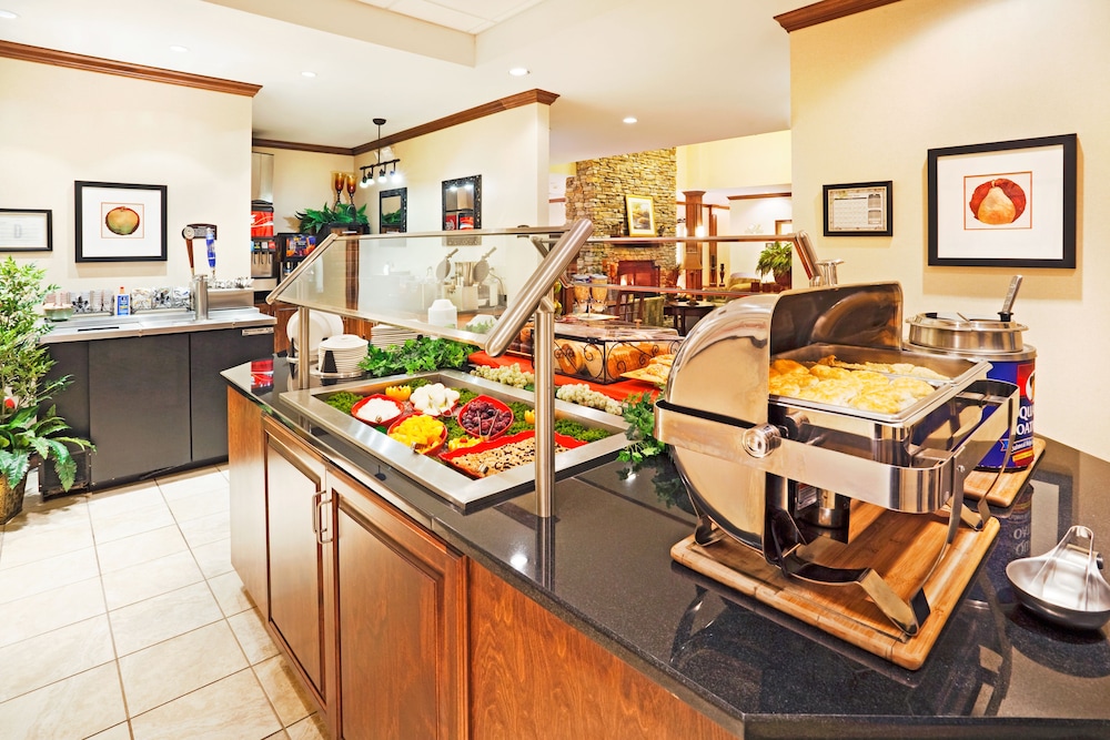 staybridge suites oak ridge by ihg