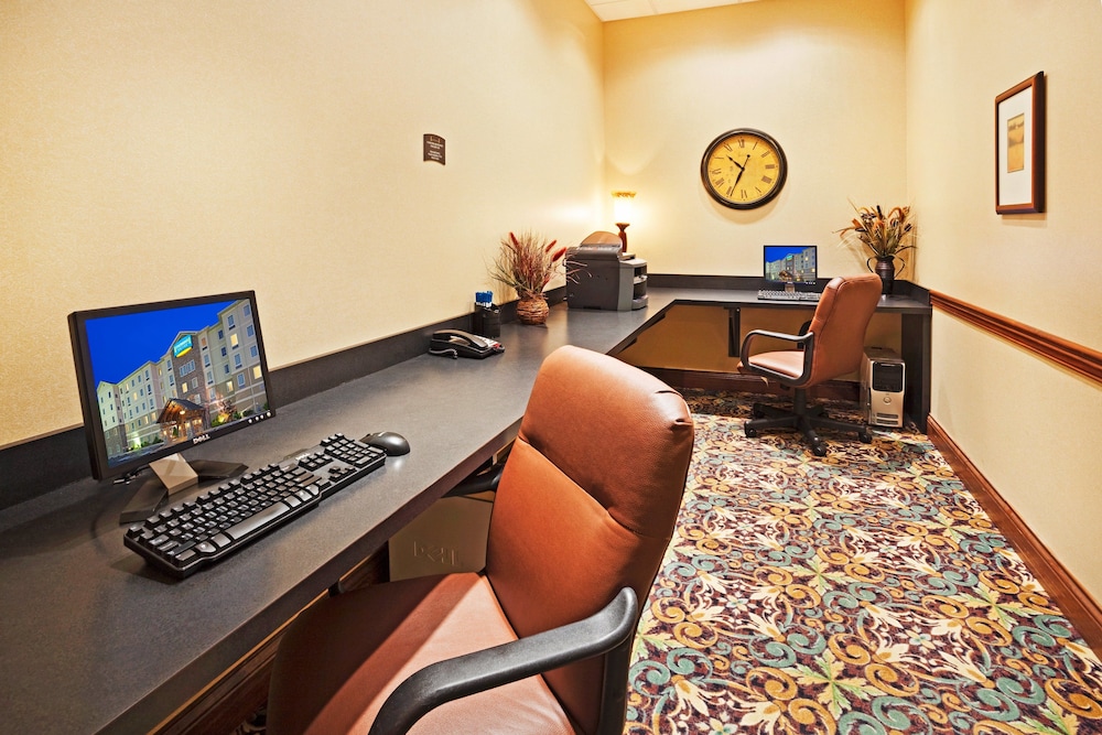staybridge suites oak ridge by ihg
