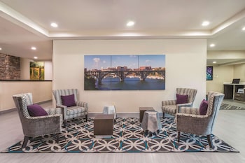 La Quinta Inn & Suites By Wyndham Loudon,Lenoir City>>Knoxville,3 star