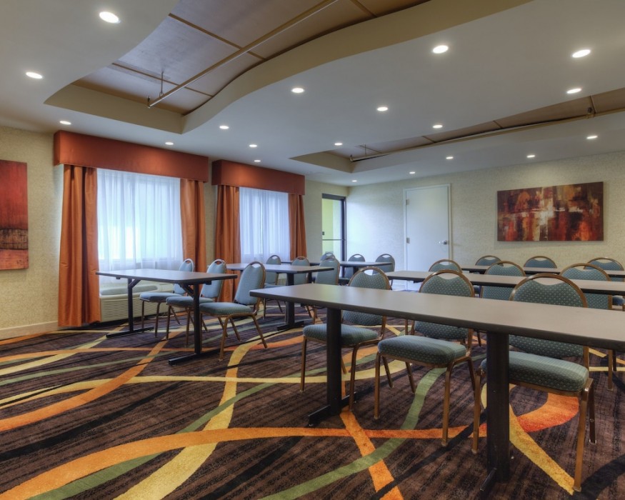 sleep inn and suites knoxville west