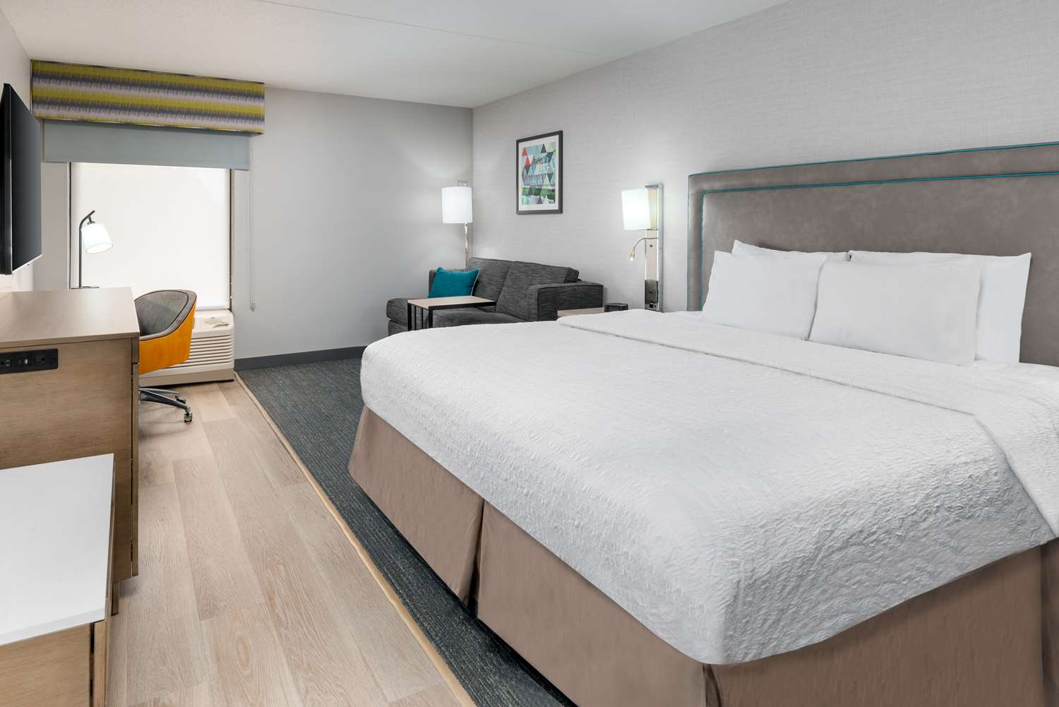 hampton inn hartford airport