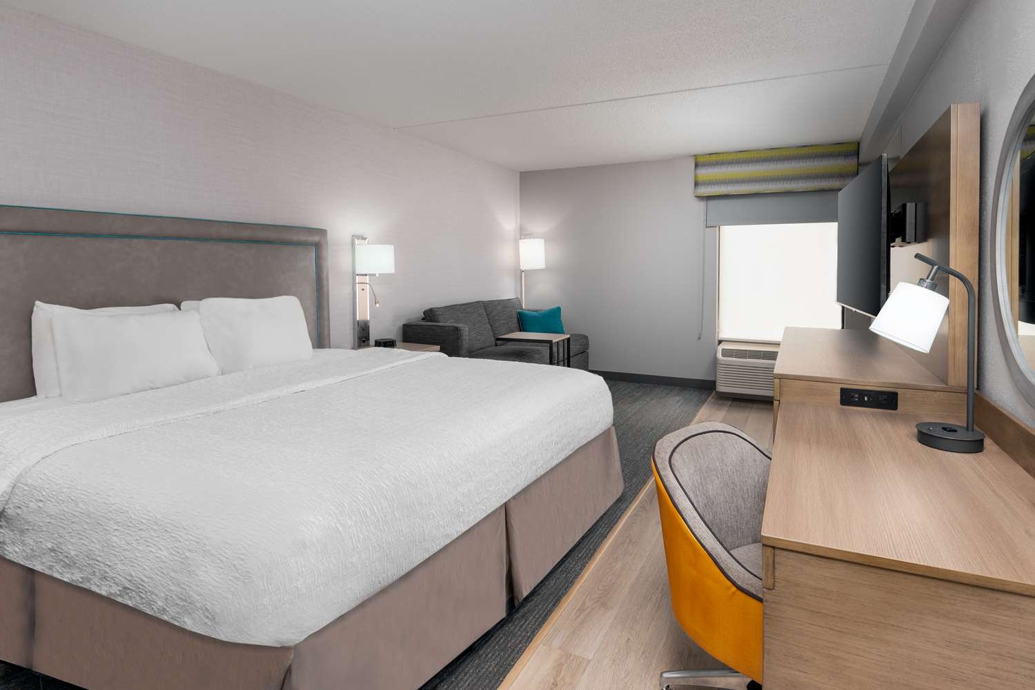 hampton inn hartford airport