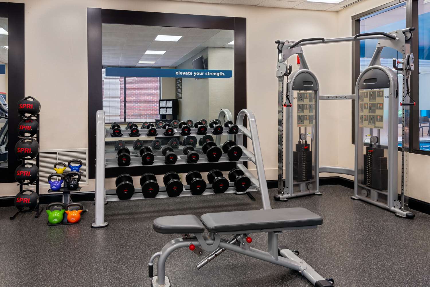 hampton inn hartford airport