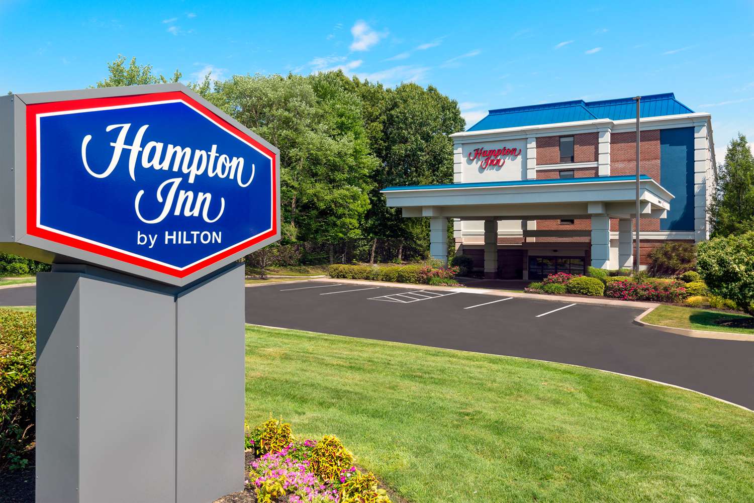 hampton inn hartford airport