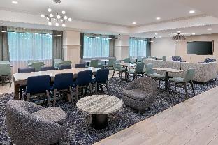 hampton inn hartford airport