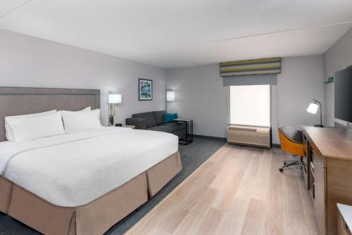 hampton inn hartford airport