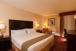 holiday inn express vernon manchester by ihg