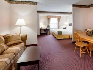 holiday inn express vernon manchester by ihg