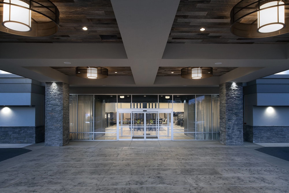 delta hotels by marriott seattle everett