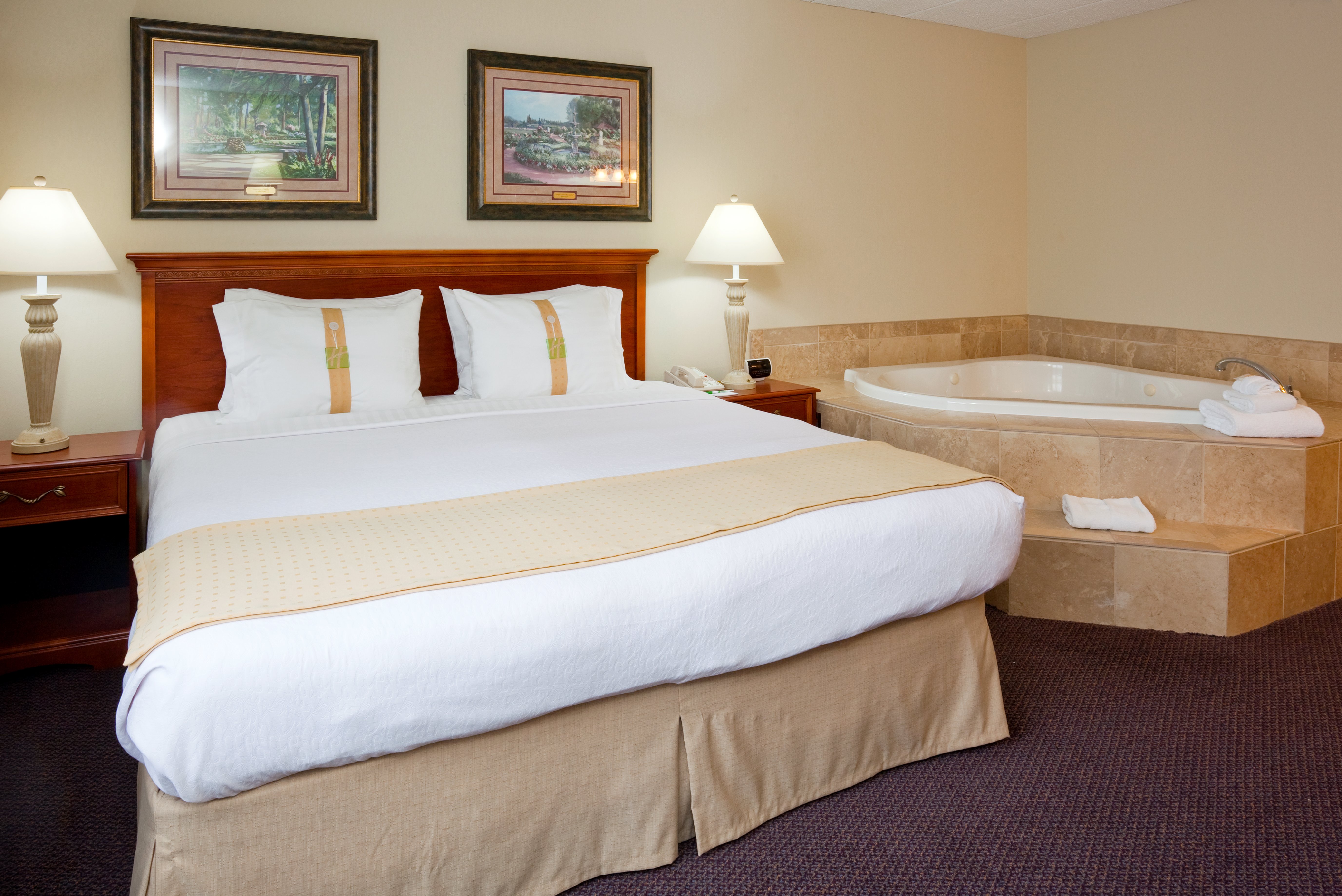 holiday inn and suites st cloud by ihg