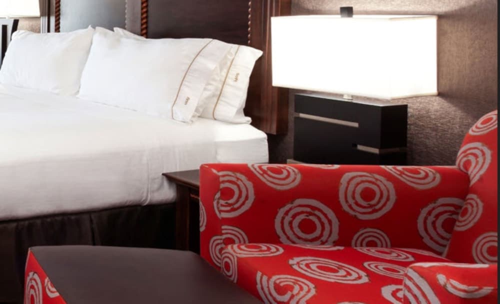 holiday inn express hotel and suites cheyenne by ihg