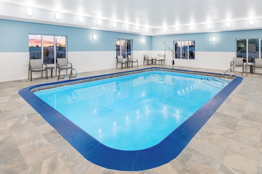holiday inn express hotel and suites cheyenne by ihg