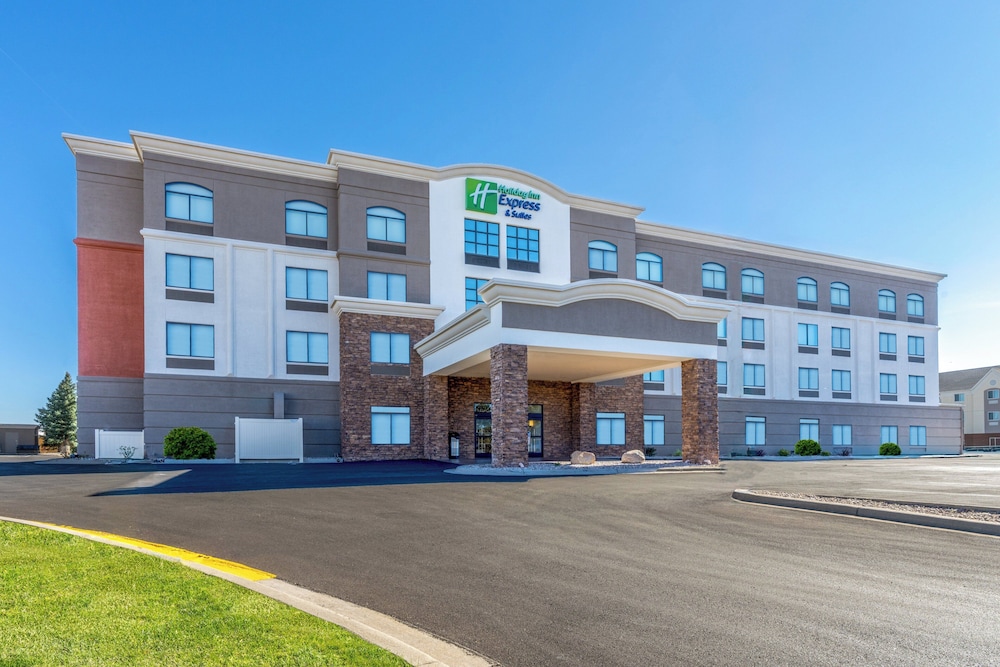 holiday inn express hotel and suites cheyenne by ihg