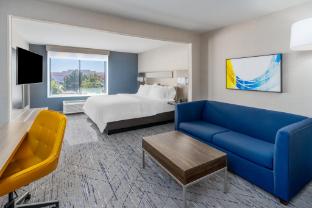 holiday inn express hotel and suites cheyenne by ihg
