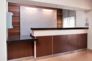 fairfield inn and suites cheyenne