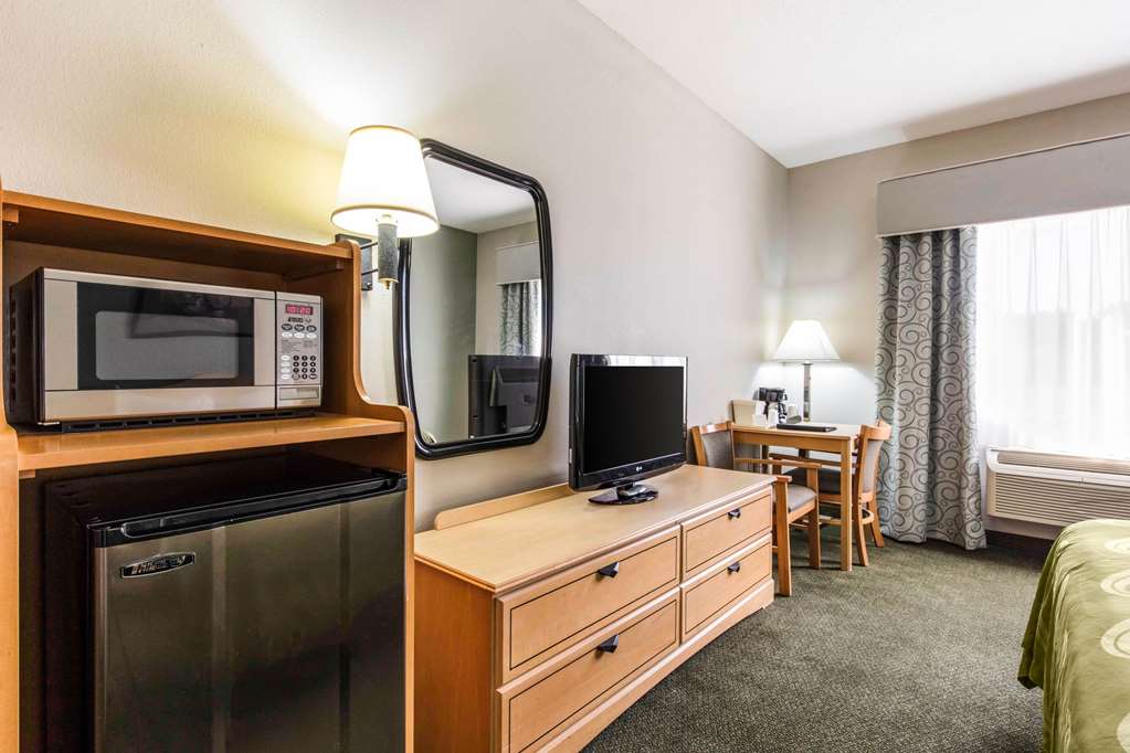 quality inn and suites pearl jackson