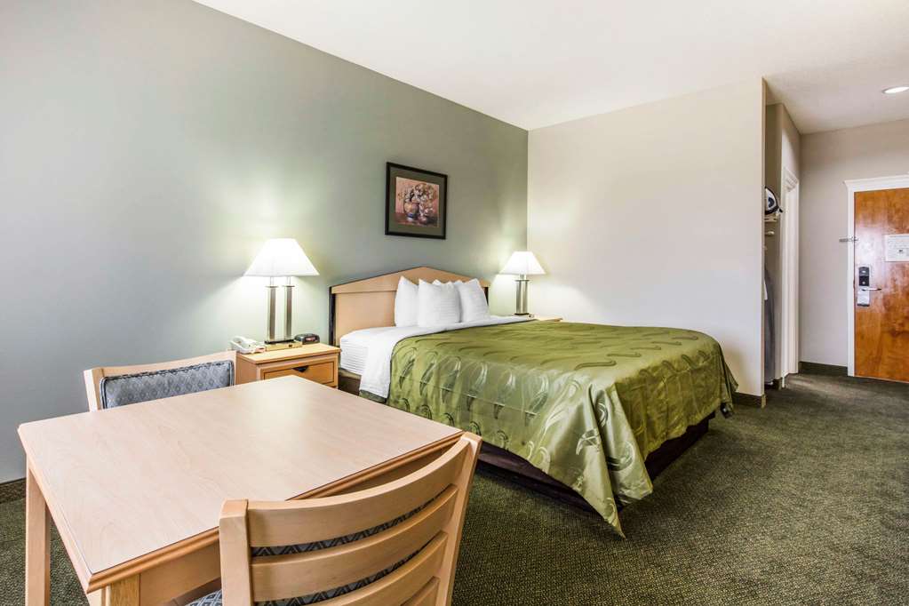 quality inn and suites pearl jackson