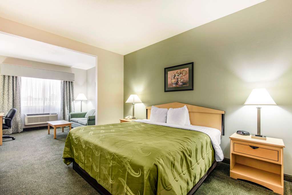 quality inn and suites pearl jackson