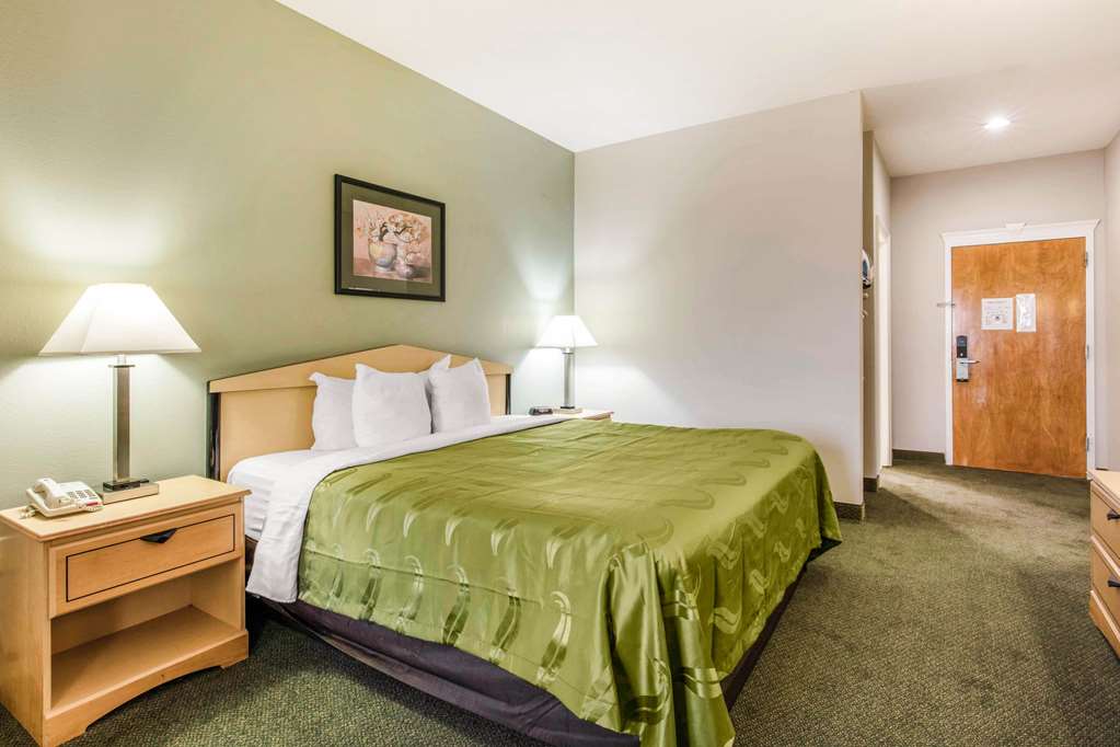 quality inn and suites pearl jackson