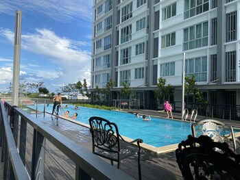 metrocity staycation
