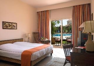 swiss inn pyramids golf resort