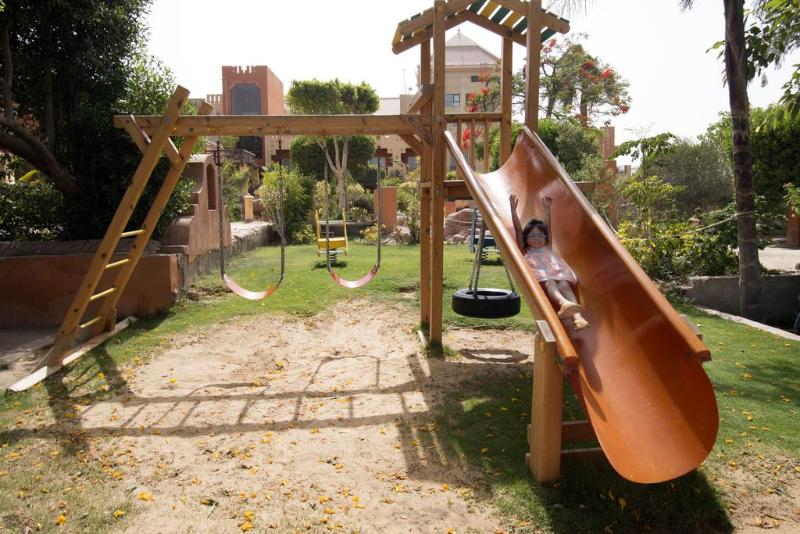swiss inn pyramids golf resort