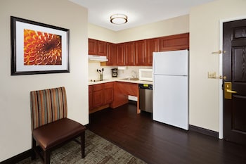 Staybridge Suites South Springfield By Ihg,Illinois>>Springfield,3 star