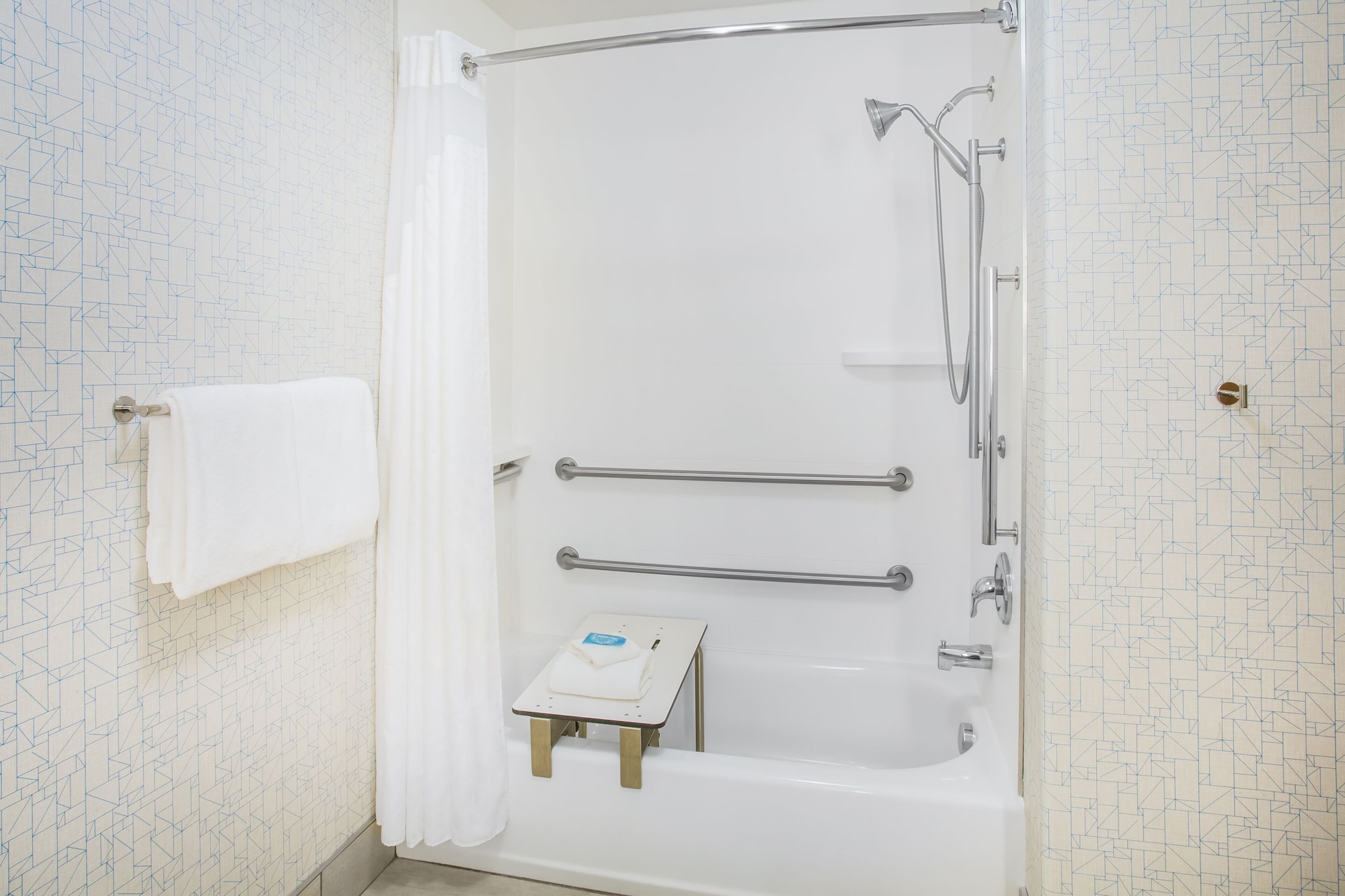 holiday inn express and suites cedar city by ihg