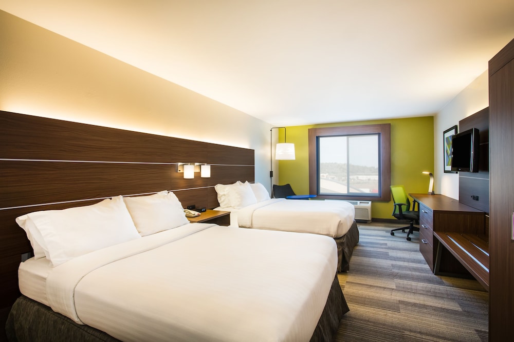 holiday inn express and suites cedar city by ihg