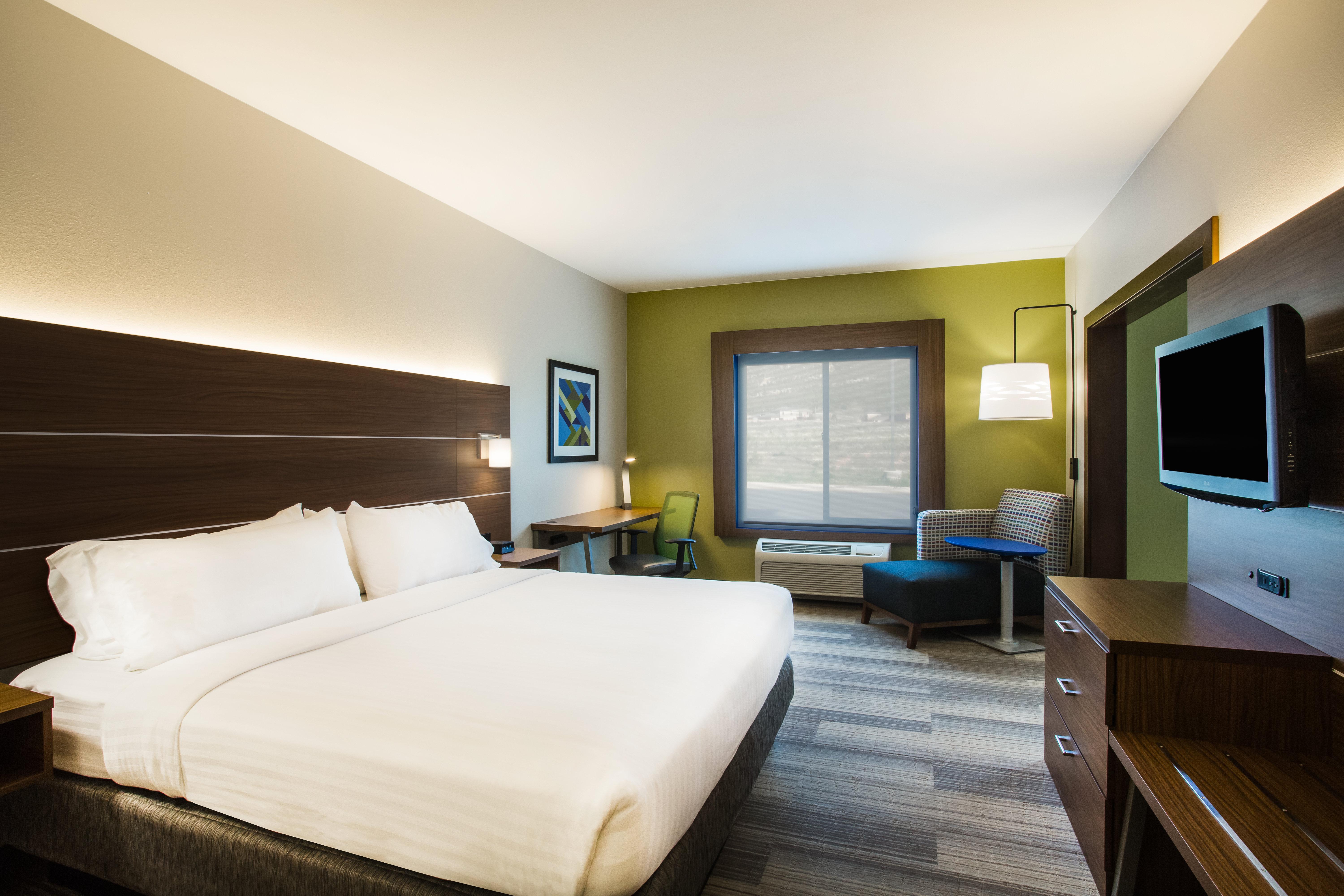 holiday inn express and suites cedar city by ihg