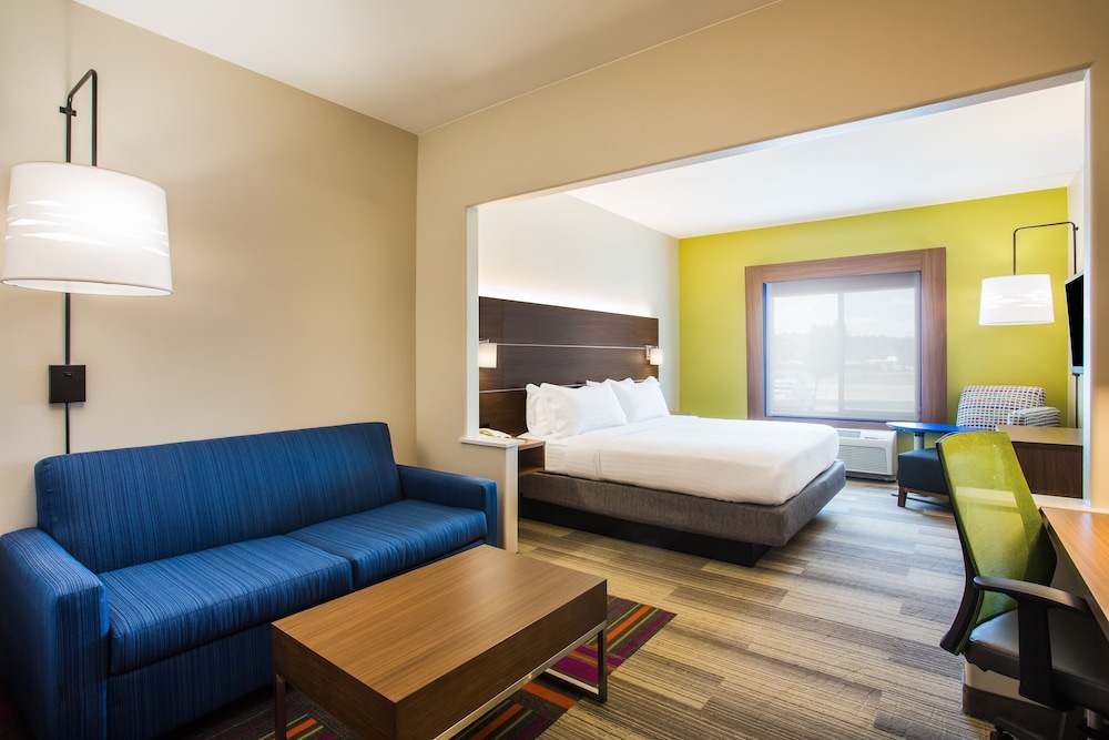 holiday inn express and suites cedar city by ihg
