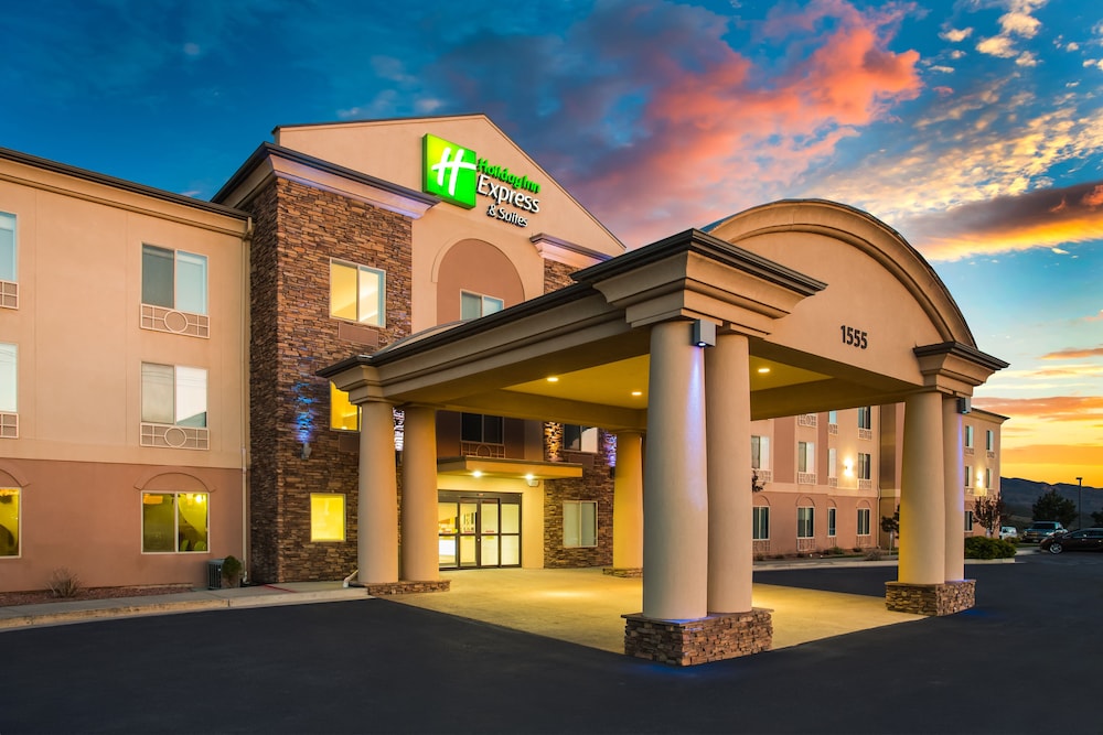 holiday inn express and suites cedar city by ihg