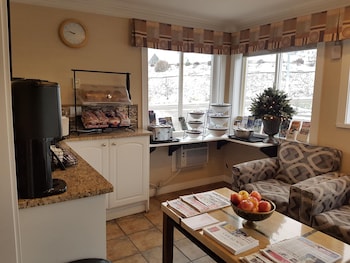 Rodeway Inn & Suites,British Columbia>>Kamloops,2 star