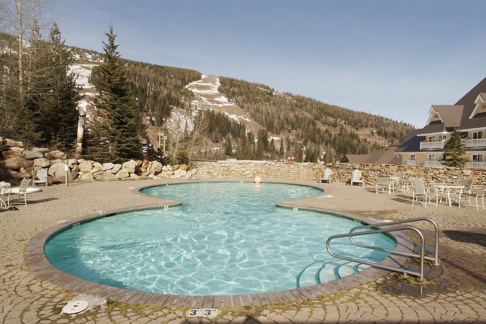 Selkirk Lodge,Near Schweitzer Mountain Resort,2 star
