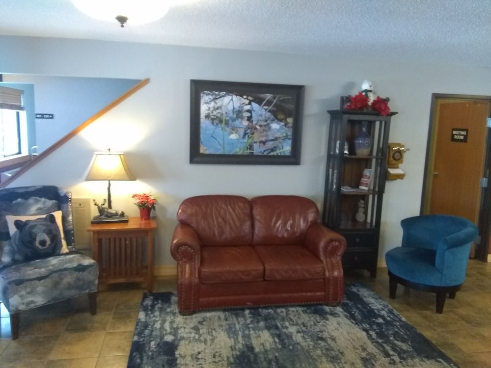 super 8 by wyndham baxter brainerd area