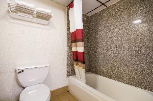 red roof inn crestview