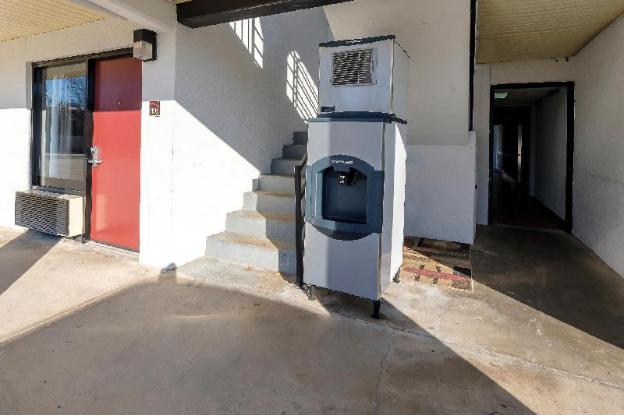 red roof inn crestview