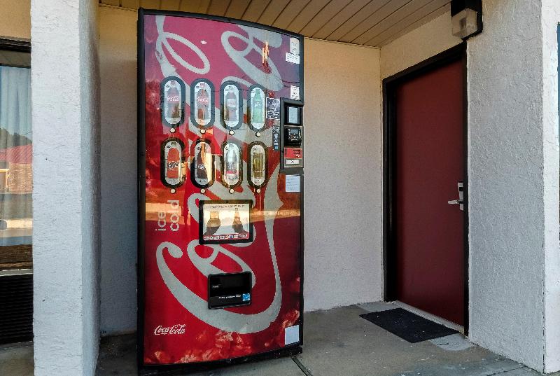 red roof inn crestview