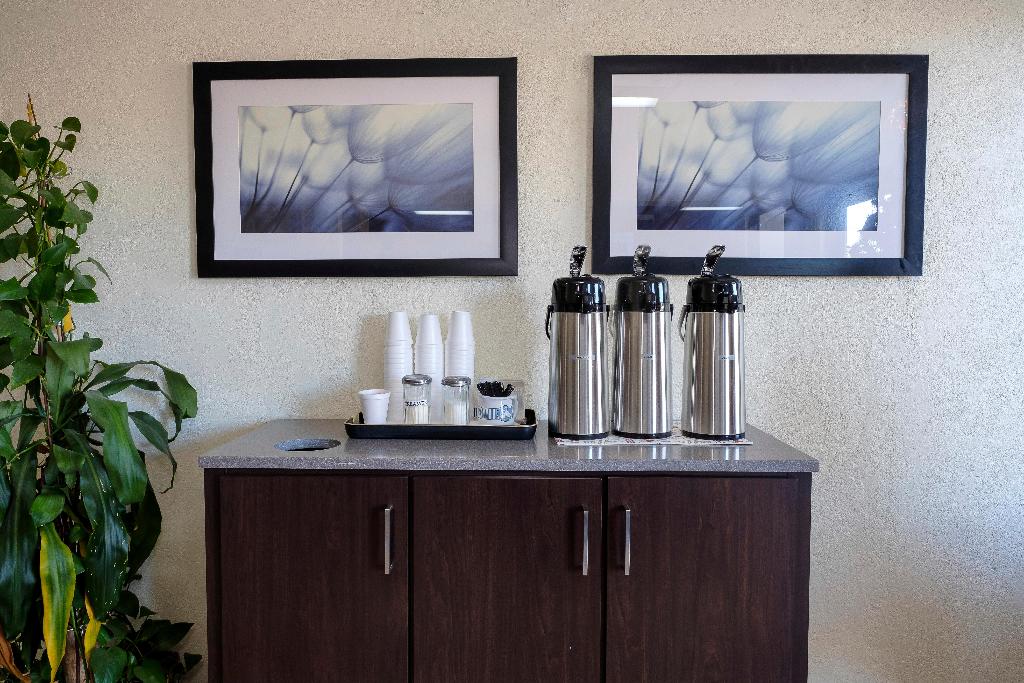 red roof inn crestview