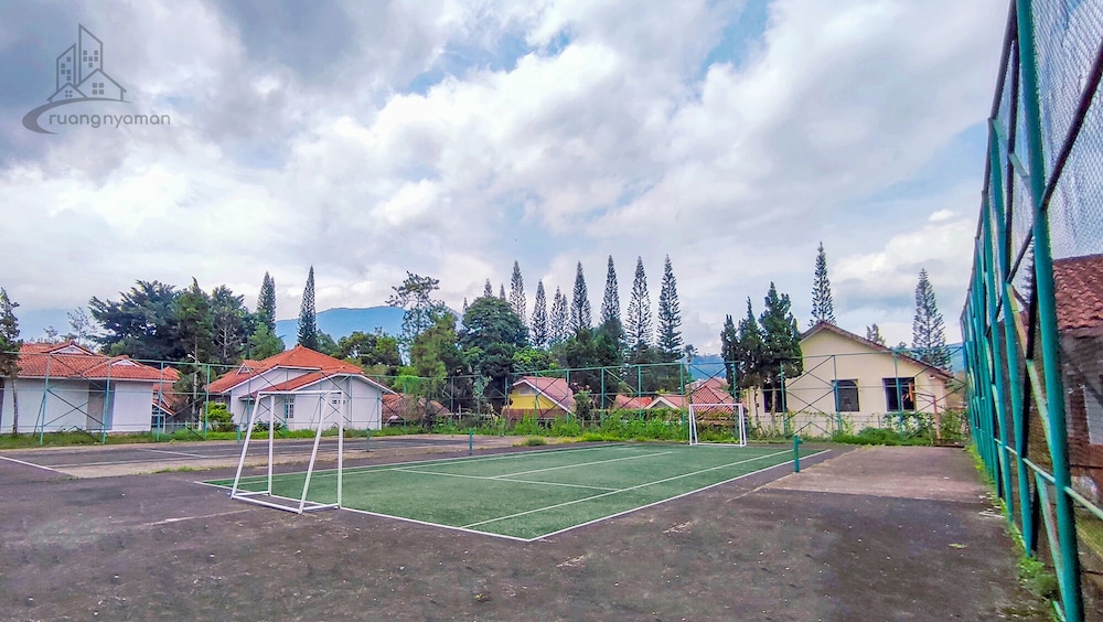 ruang nyaman at sukanagalih resort