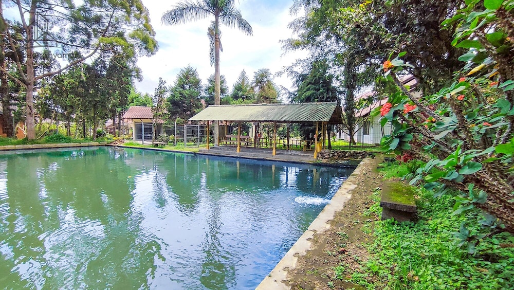 ruang nyaman at sukanagalih resort