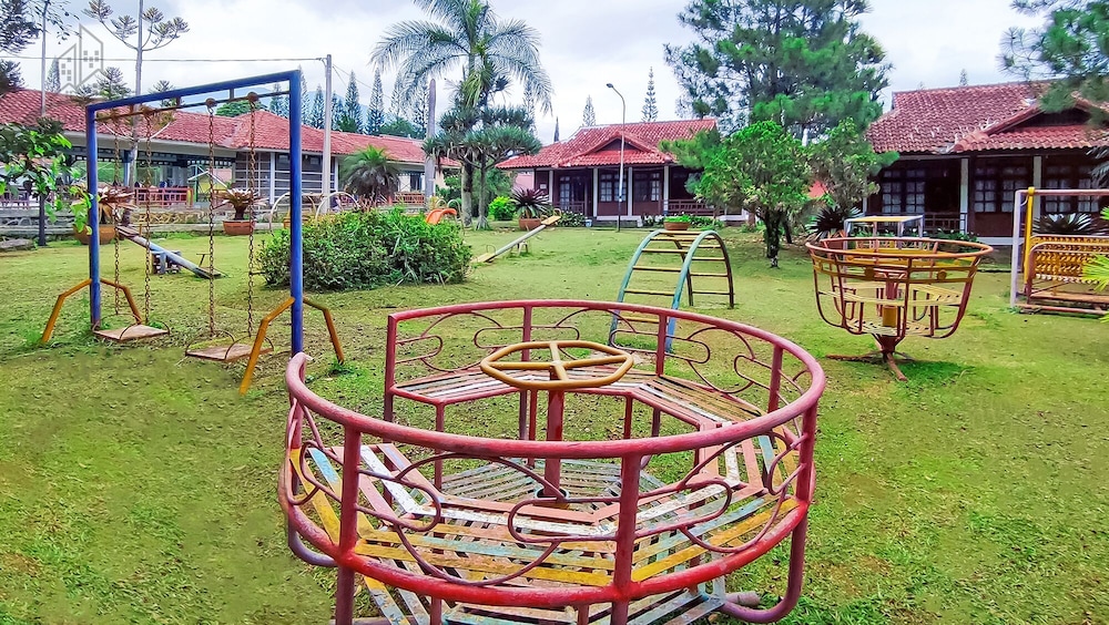 ruang nyaman at sukanagalih resort