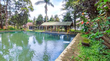 ruang nyaman at sukanagalih resort