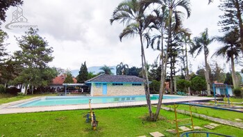 ruang nyaman at sukanagalih resort