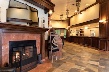 Oxford Suites Pendleton,Pendleton>>Adams,3 star