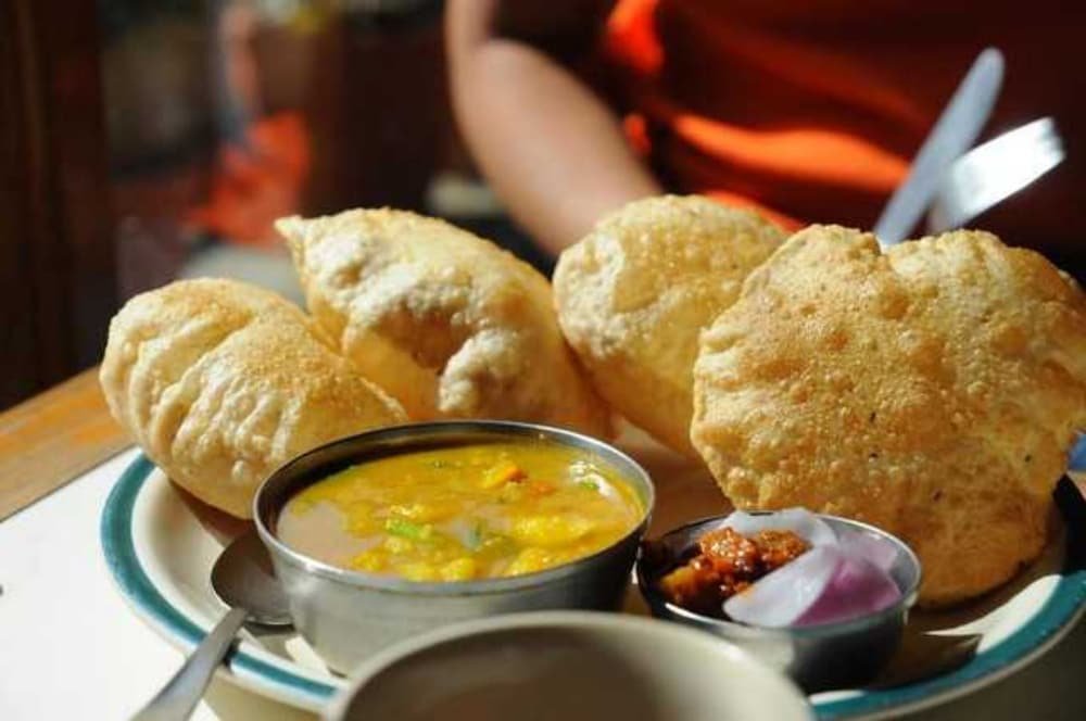 Hotel Vijay,Rajgir>>Bihar Sharif,3 star