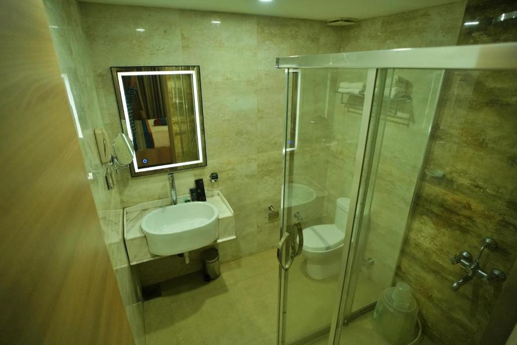 Adrak Summer Sand Hill Resort Vagamon,Kochi>>Idukki,3 star