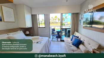 mana beach flat
